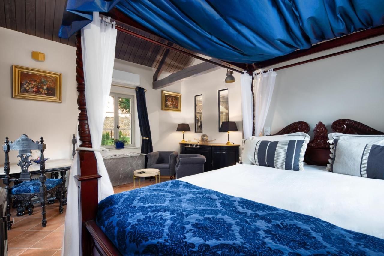 Hameau Du Chateau De Giverzac, Luxueuses Villa *